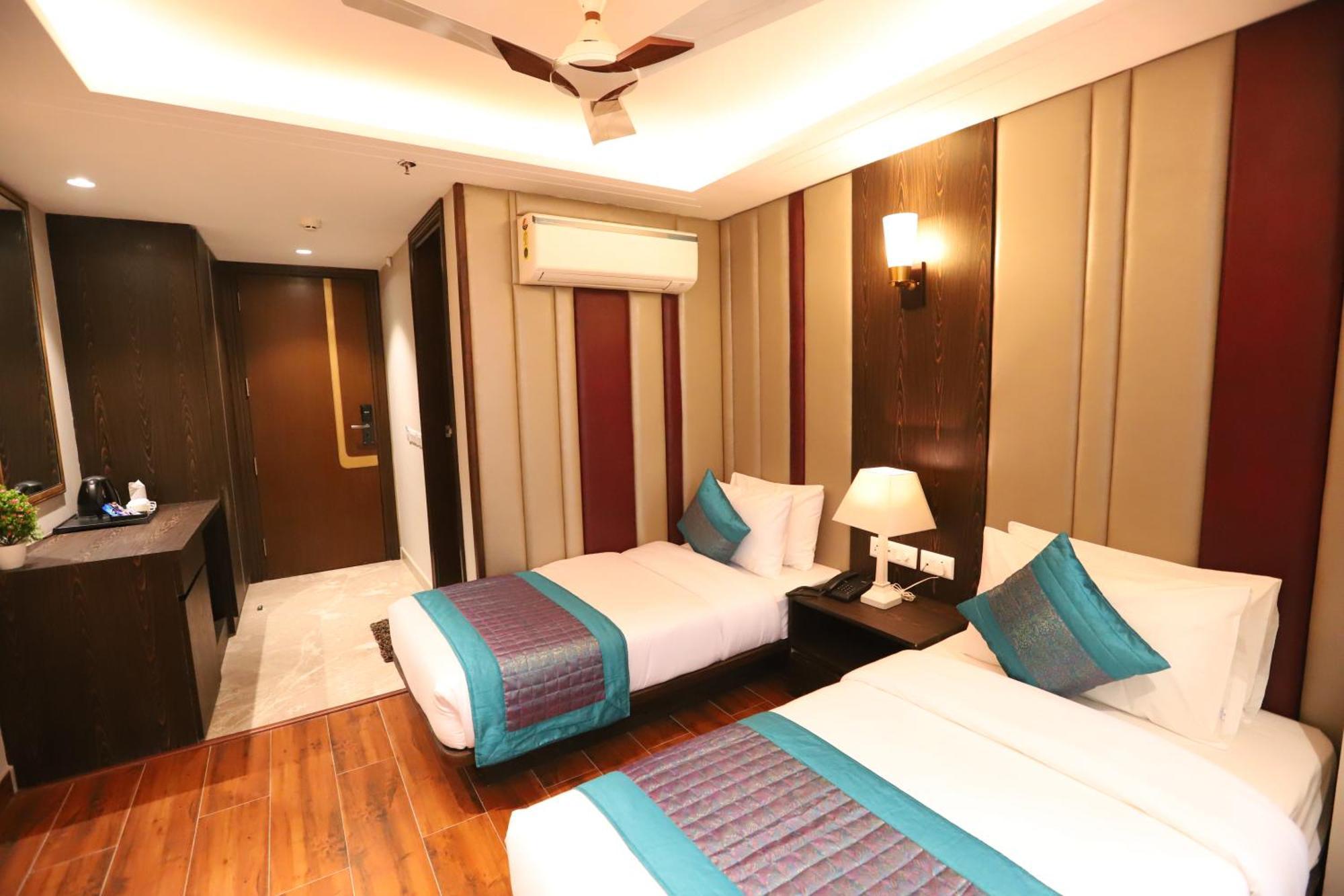 Hotel The Magic Tree - Paharganj نيودلهي المظهر الخارجي الصورة