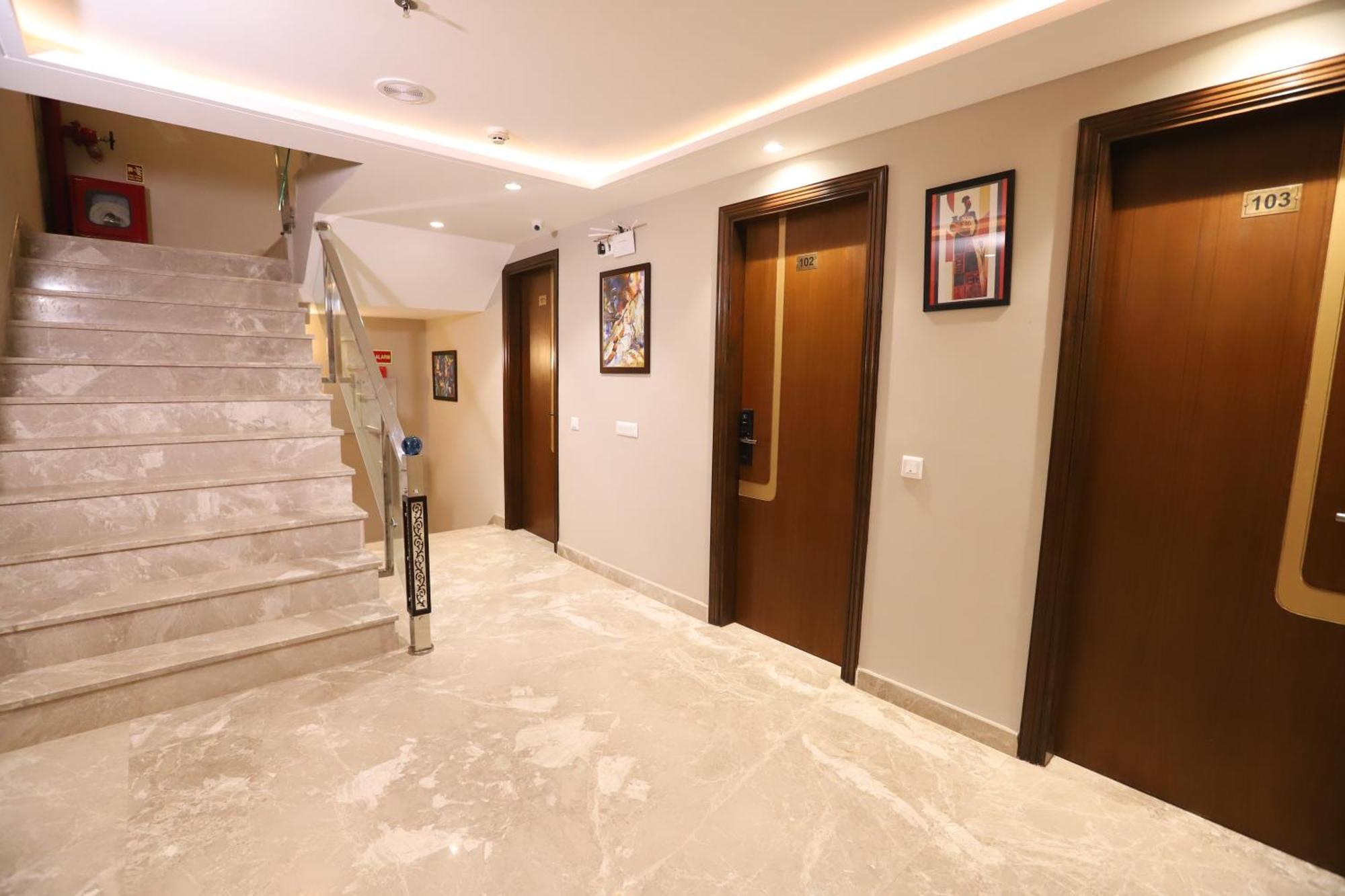 Hotel The Magic Tree - Paharganj نيودلهي المظهر الخارجي الصورة